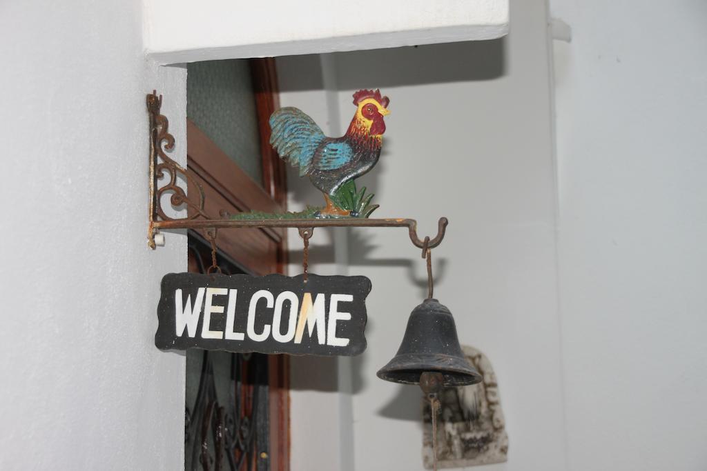 カサ アウグスト B&B カプリ エクステリア 写真